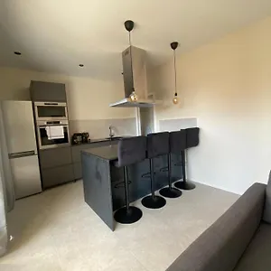 Le Provence Apartment