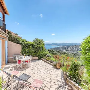 Exceptional View In Saint-clair For 4 People Apartment